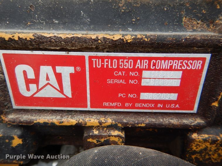 image for item DG4846 1998 Peterbilt 379 semi truck