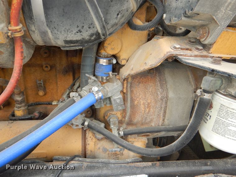 image for item DG4846 1998 Peterbilt 379 semi truck