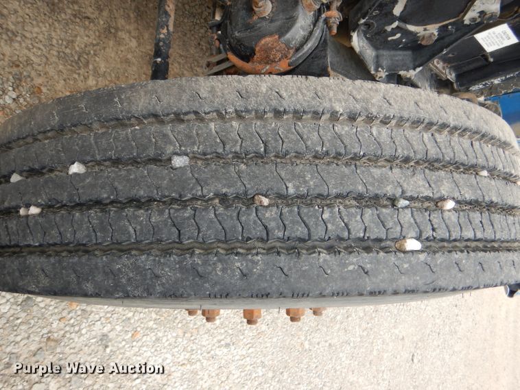 image for item DG4846 1998 Peterbilt 379 semi truck