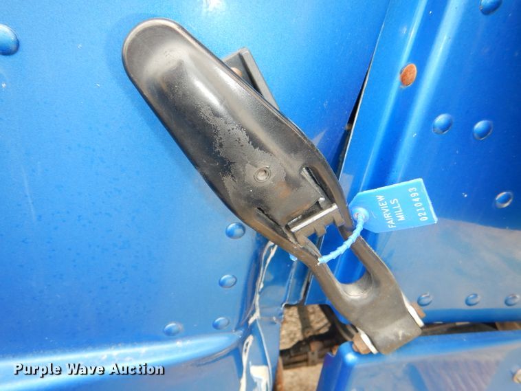 image for item DG4846 1998 Peterbilt 379 semi truck