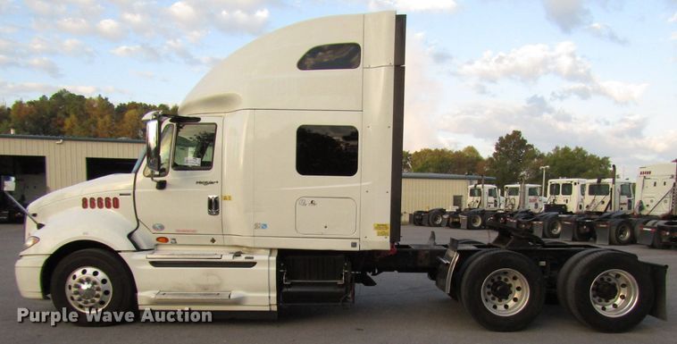 image for item DG6510 2013 International ProStar semi truck