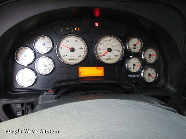 image for item DG6510 2013 International ProStar semi truck