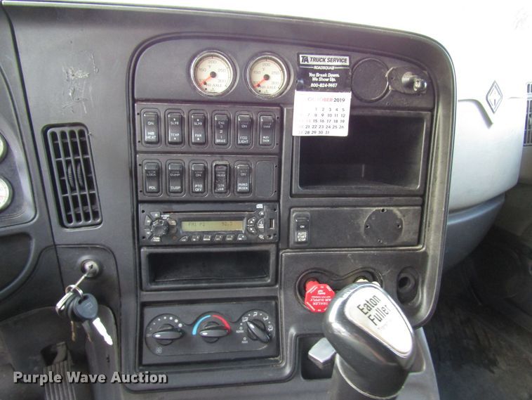 image for item DG6510 2013 International ProStar semi truck