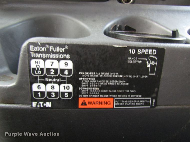 image for item DG6510 2013 International ProStar semi truck