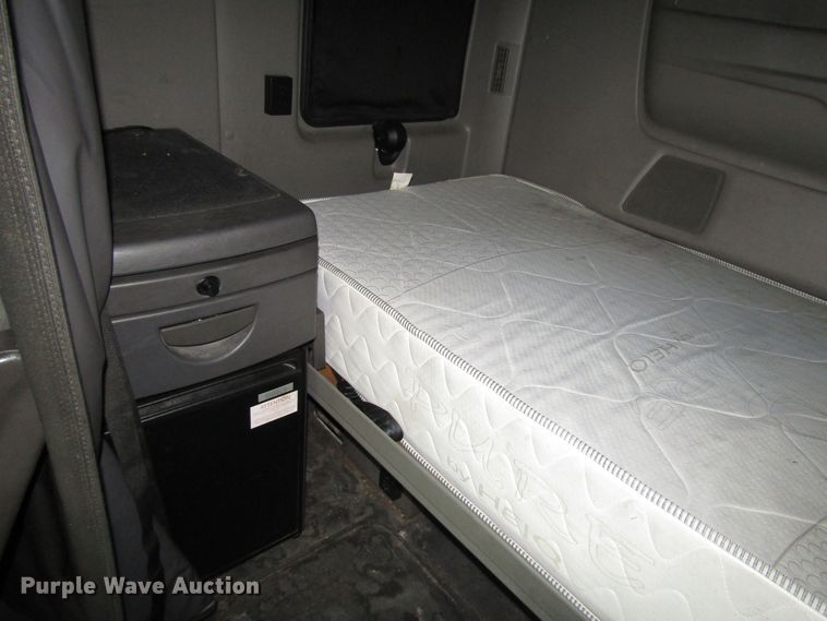 image for item DG6510 2013 International ProStar semi truck