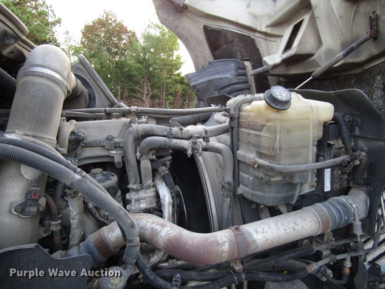 image for item DG6510 2013 International ProStar semi truck