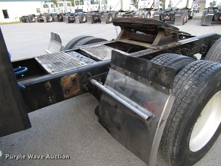 image for item DG6510 2013 International ProStar semi truck