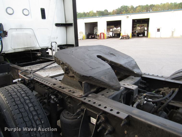 image for item DG6510 2013 International ProStar semi truck