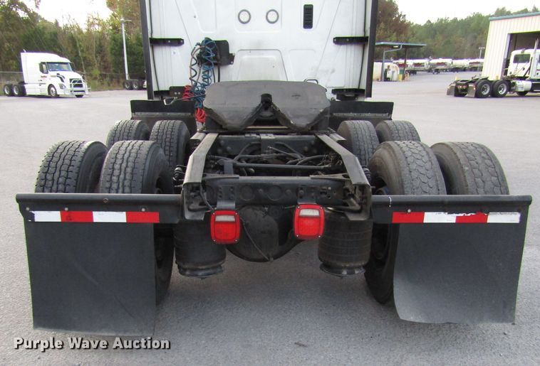 image for item DG6510 2013 International ProStar semi truck