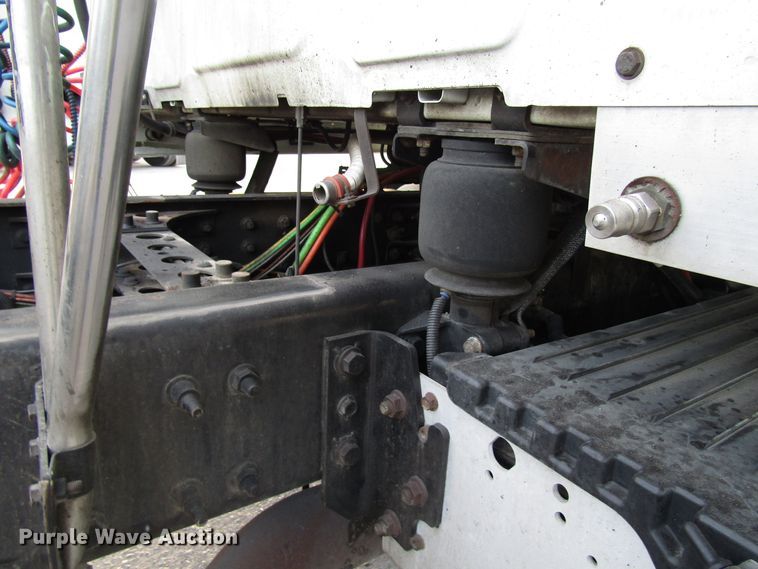 image for item DG6510 2013 International ProStar semi truck