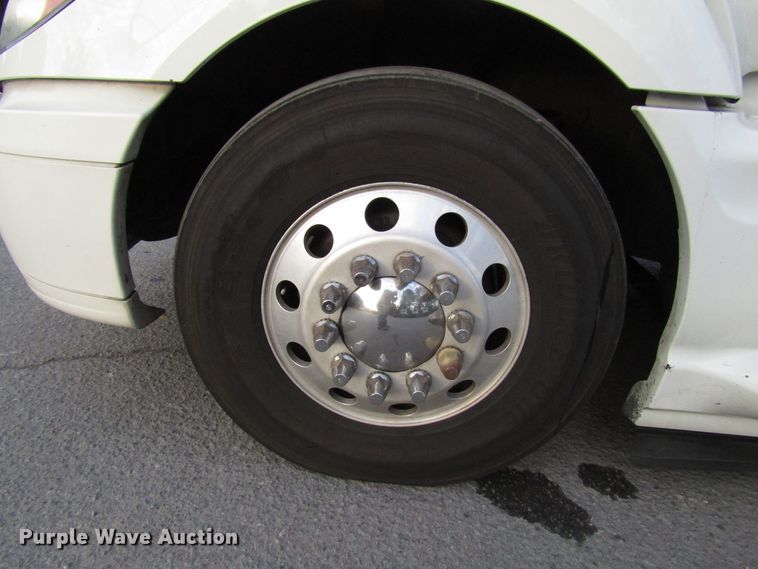 image for item DG6510 2013 International ProStar semi truck