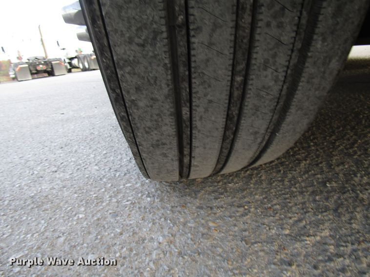 image for item DG6510 2013 International ProStar semi truck