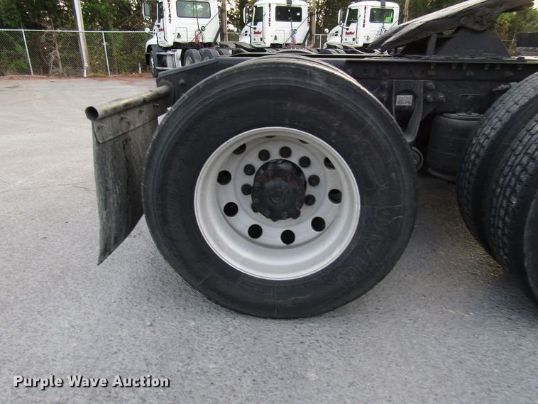 image for item DG6510 2013 International ProStar semi truck