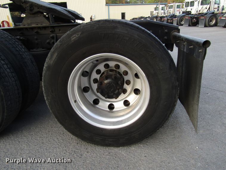 image for item DG6510 2013 International ProStar semi truck