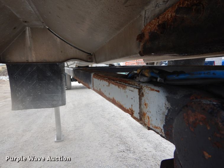 image for item DH2169 1994 Alumatech end dump trailer