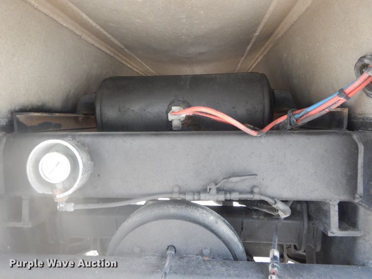 image for item DH2169 1994 Alumatech end dump trailer