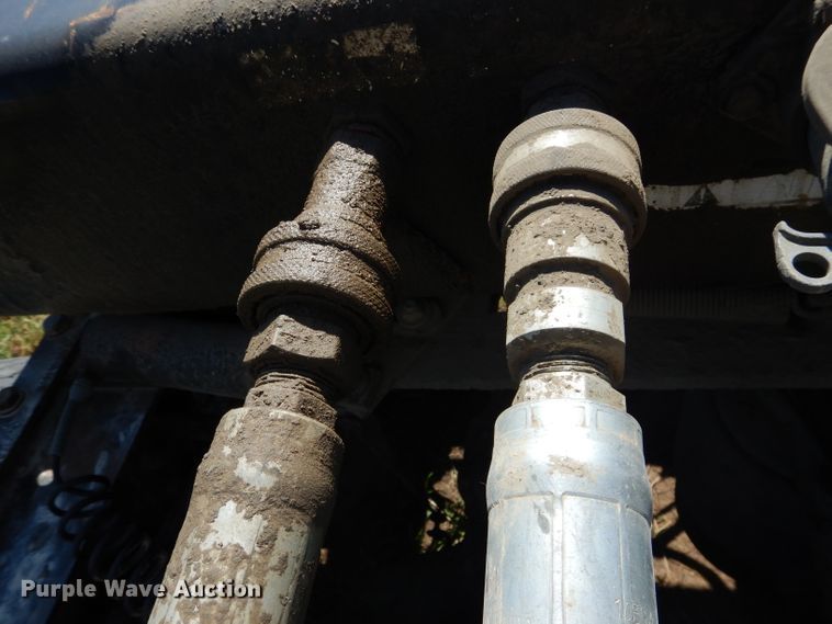 image for item DH2594 2006 Freightliner Columbia semi truck