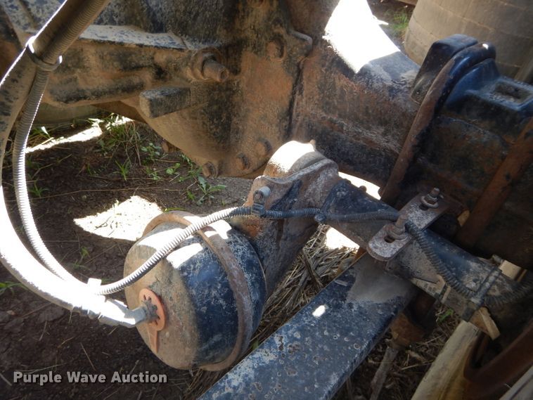 image for item DH2594 2006 Freightliner Columbia semi truck