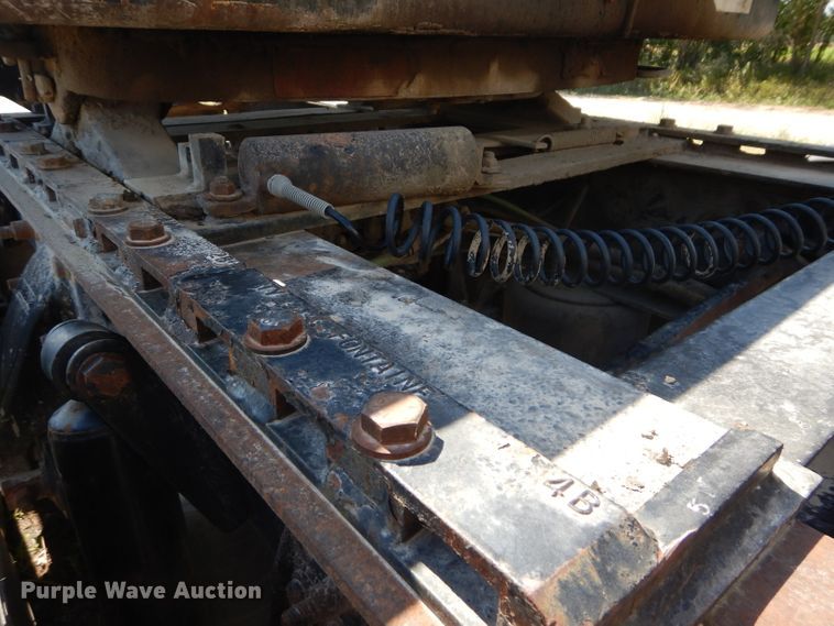 image for item DH2594 2006 Freightliner Columbia semi truck