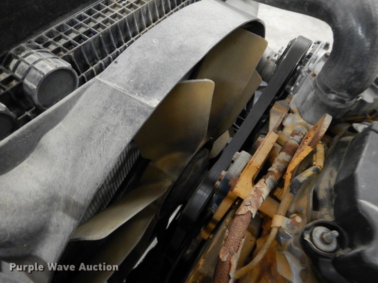 image for item DH2624 2005 Freightliner Columbia semi truck