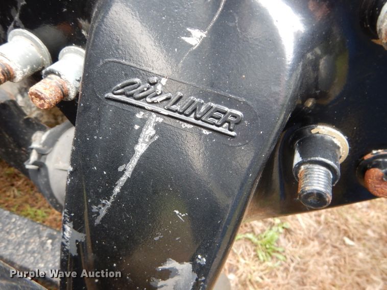 image for item DH2624 2005 Freightliner Columbia semi truck