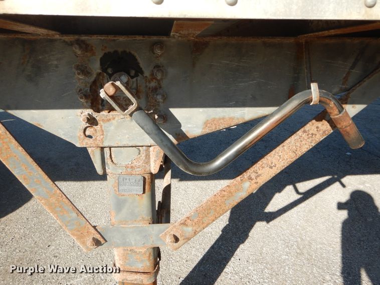 image for item DH6196 2005 Strick dry van trailer