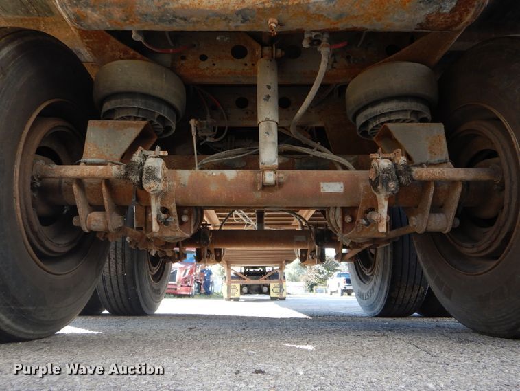 image for item DH6197 2005 Wabash dry van trailer