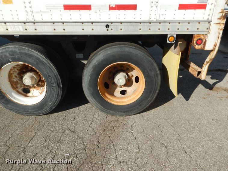 image for item DH6197 2005 Wabash dry van trailer