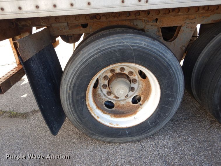 image for item DH6197 2005 Wabash dry van trailer