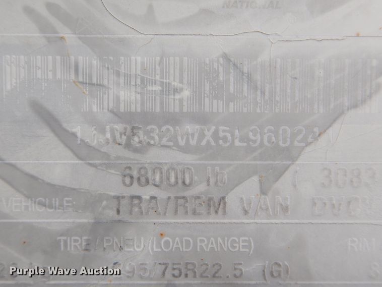 image for item DH6197 2005 Wabash dry van trailer