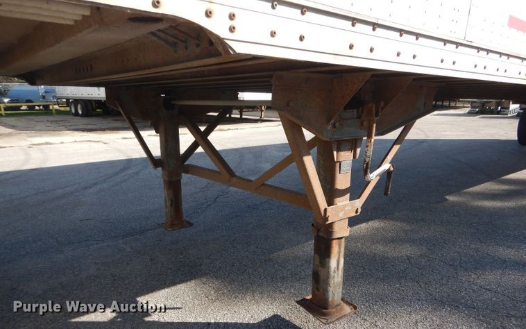 image for item DH6198 2005 Wabash dry van trailer