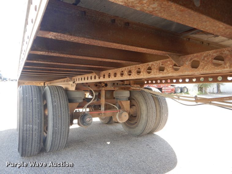 image for item DH6198 2005 Wabash dry van trailer