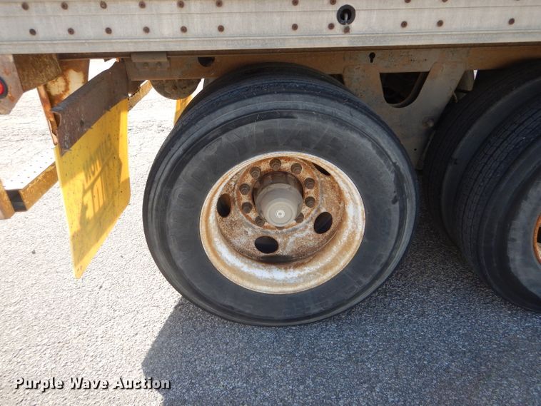 image for item DH6198 2005 Wabash dry van trailer