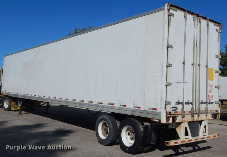 image for item DH6199 2005 Strick dry van trailer