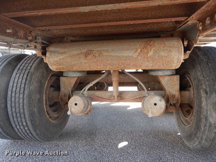 image for item DH6199 2005 Strick dry van trailer