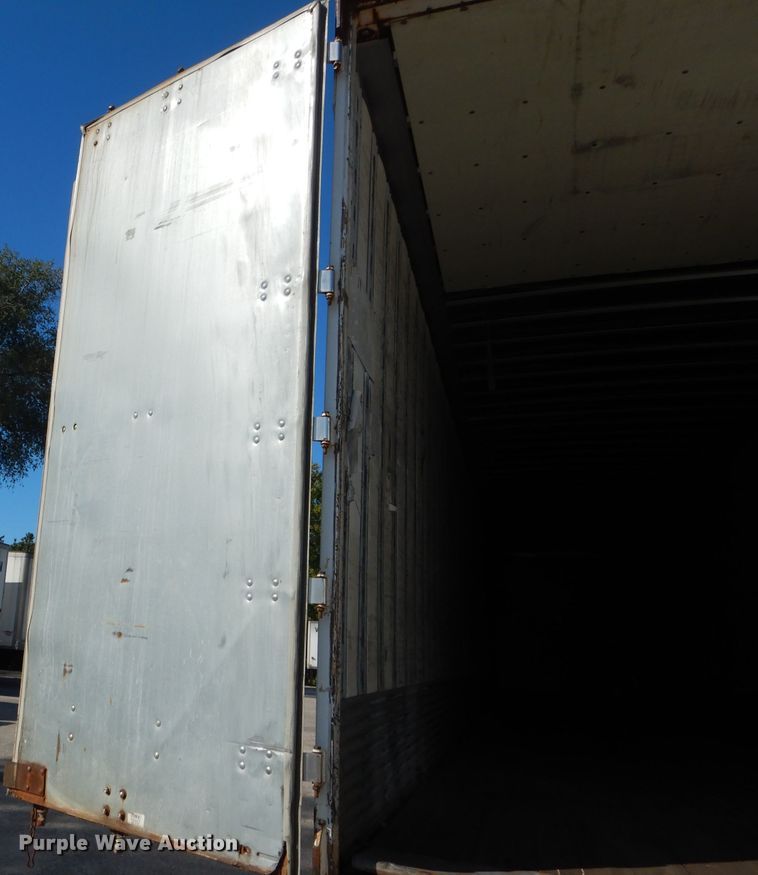 image for item DH6199 2005 Strick dry van trailer