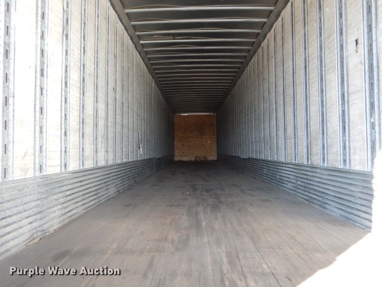 image for item DH6199 2005 Strick dry van trailer