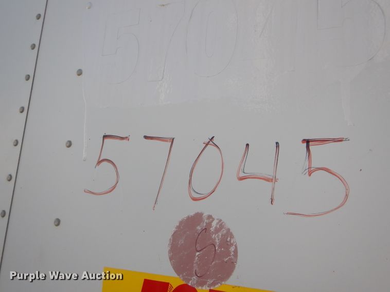 image for item DH6199 2005 Strick dry van trailer