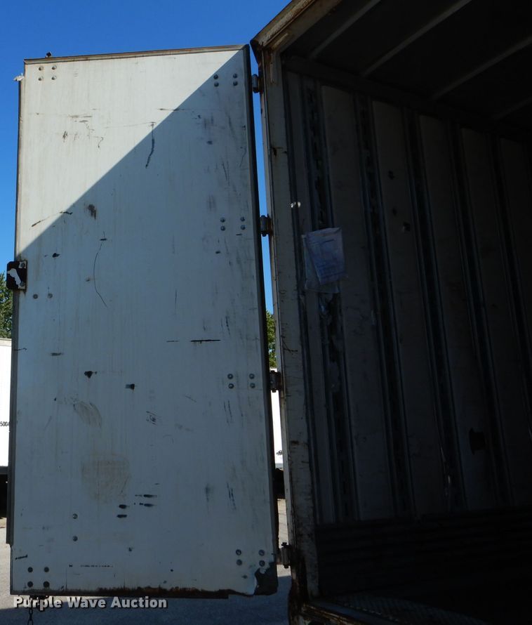 image for item DH6200 2005 Wabash dry van trailer