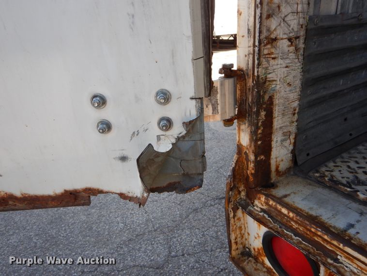 image for item DH6200 2005 Wabash dry van trailer