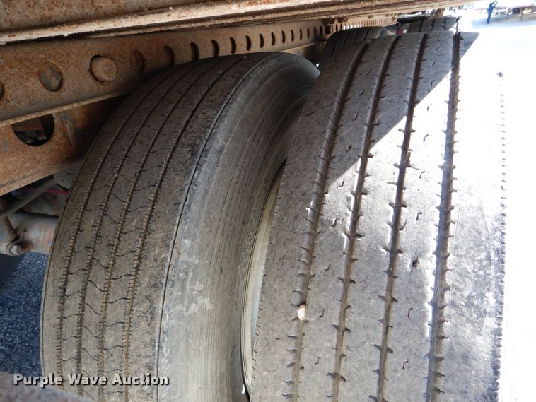 image for item DH6200 2005 Wabash dry van trailer