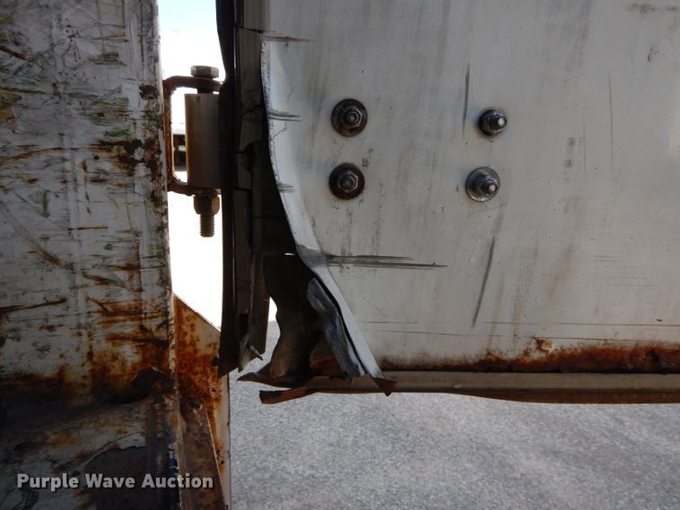 image for item DH6201 2006 Wabash dry van trailer