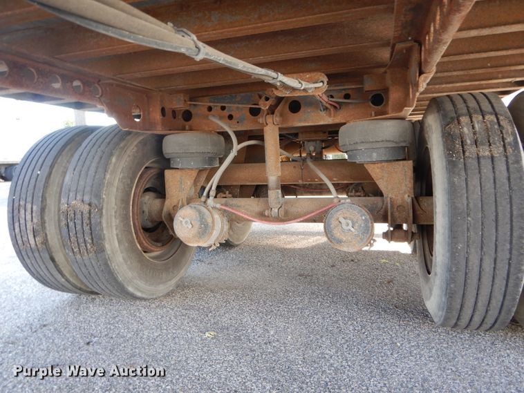 image for item DH6203 2005 Wabash dry van trailer