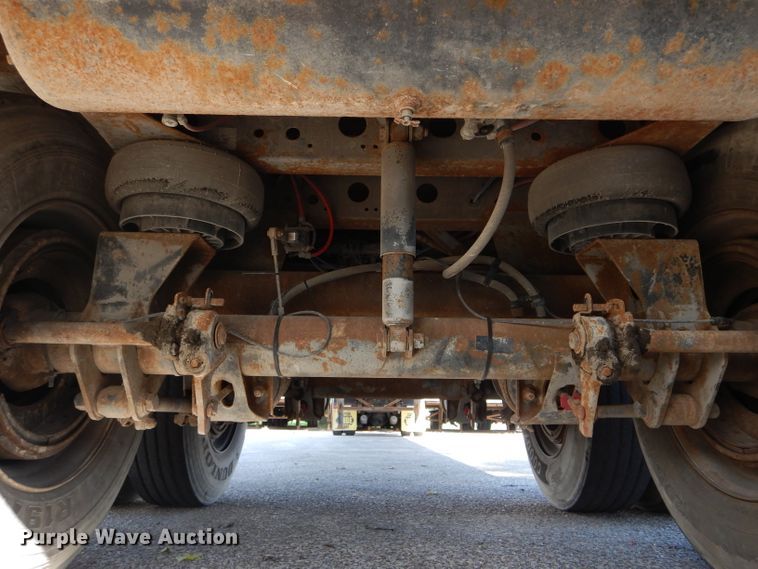 image for item DH6203 2005 Wabash dry van trailer