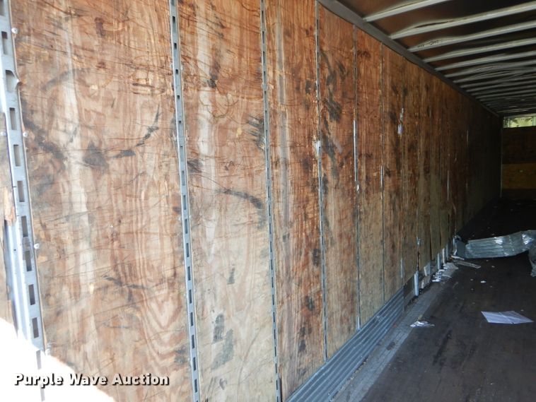 image for item DH6204 2005 Wabash dry van trailer