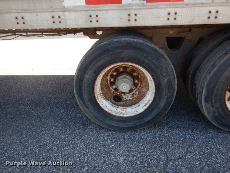 image for item DH6204 2005 Wabash dry van trailer