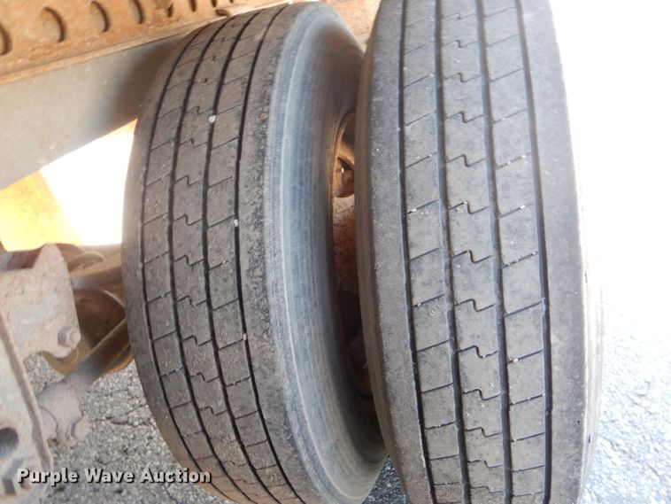 image for item DH6206 2003 Wabash dry van trailer