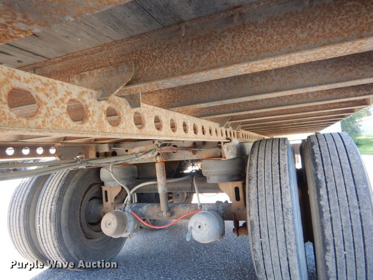 image for item DH6207 2005 Wabash dry van trailer