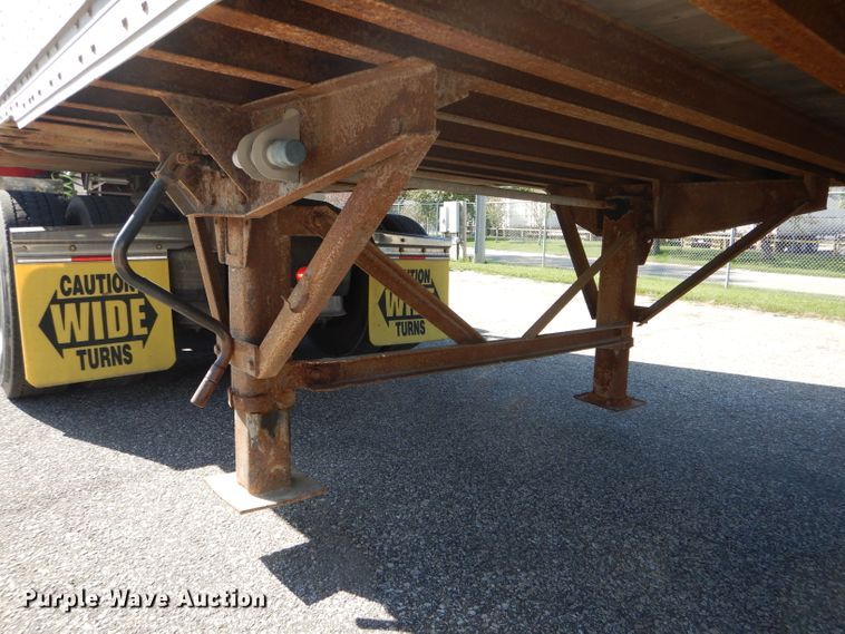 image for item DH6208 2005 Wabash dry van trailer