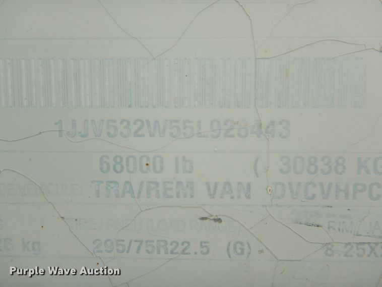 image for item DH6208 2005 Wabash dry van trailer